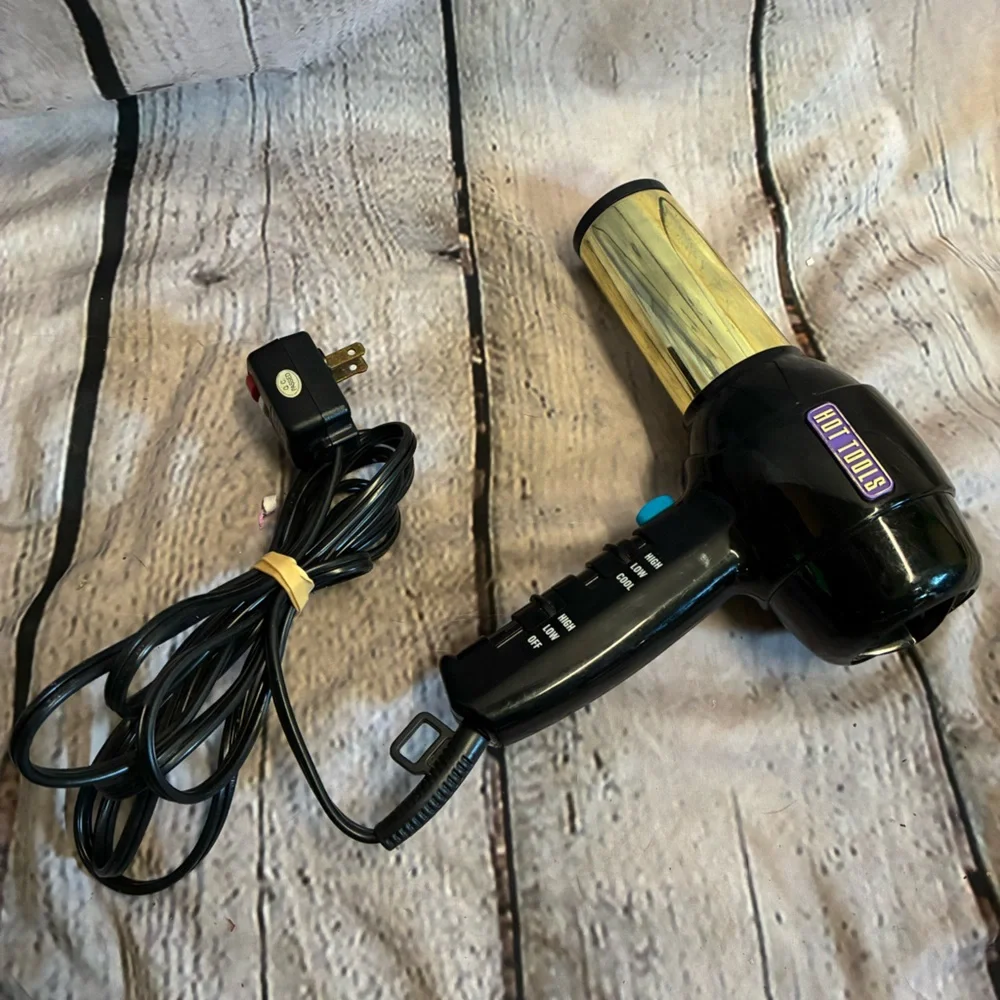 Hot Tools 1084 Professional‎ AC Motor Blow Dryer 1600 Watts Gold Plated Barrel